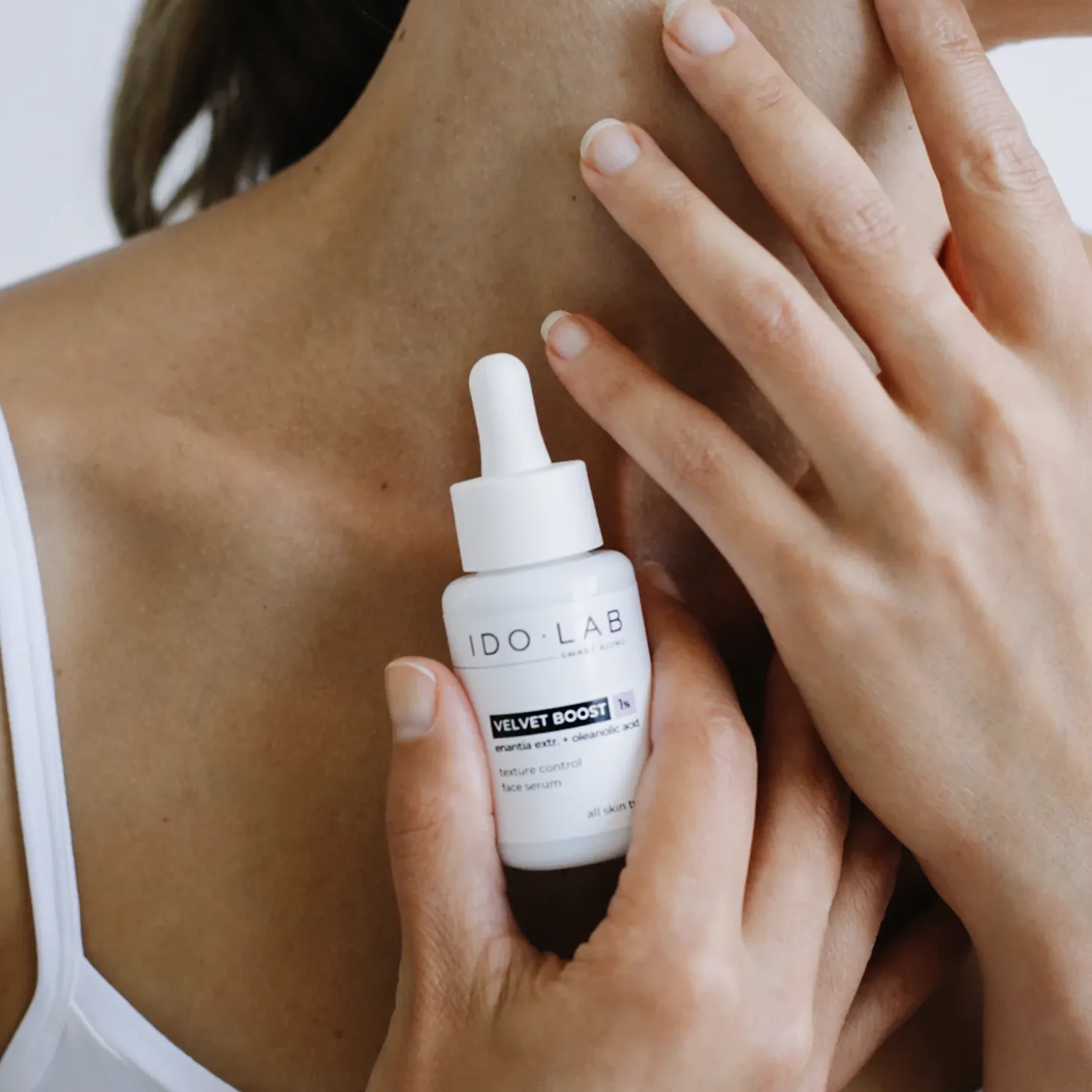 Ido Lab - Velvet Boost - Serum Wygładzające i Rozjaśniające do Twarzy - 30 ml