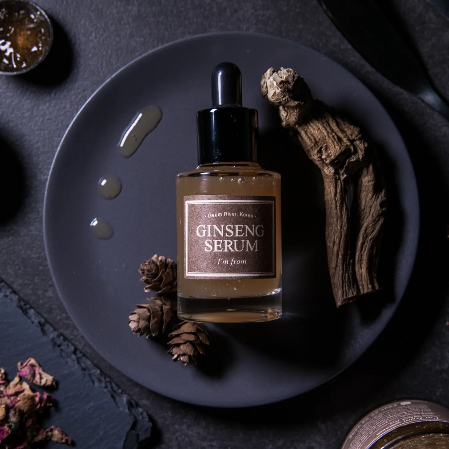 I'm From - Ginseng Serum - Odżywcze Serum do Twarzy z Ekstraktem z Żeń-Szenia - 30ml
