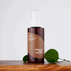 Isntree - Green Tea Fresh Emulsion - Odświeżająca Emulsja z Zieloną Herbatą - 120ml