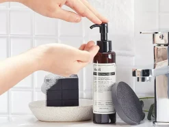 Klairs - Gentle Black Deep Cleansing Oil - Olejek do Demakijażu - 150ml
