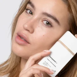 Transparent Lab - Mineral Tinted Sunscreen Light - Lekki Mineralny Krem z Filtrem SPF50 - 100ml