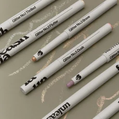 Unleashia - Pretty Easy Glitter Stick - Brokatowa Kredka do Oczu - 6 Wee Hours - 0,7g